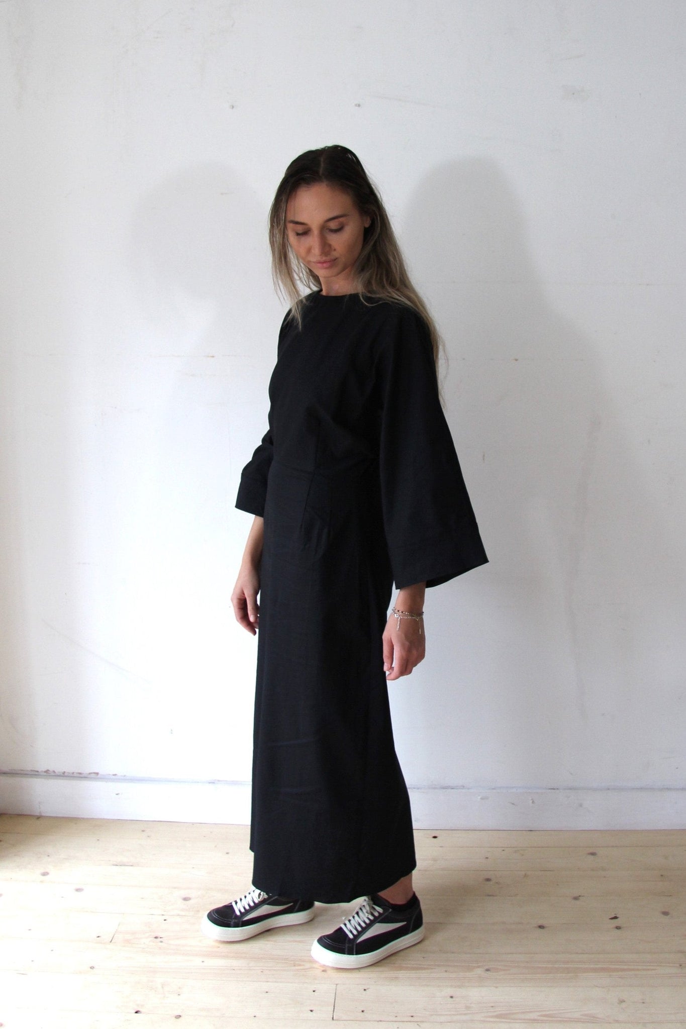 WDTS  - Blossom dress - Linen stretch Black