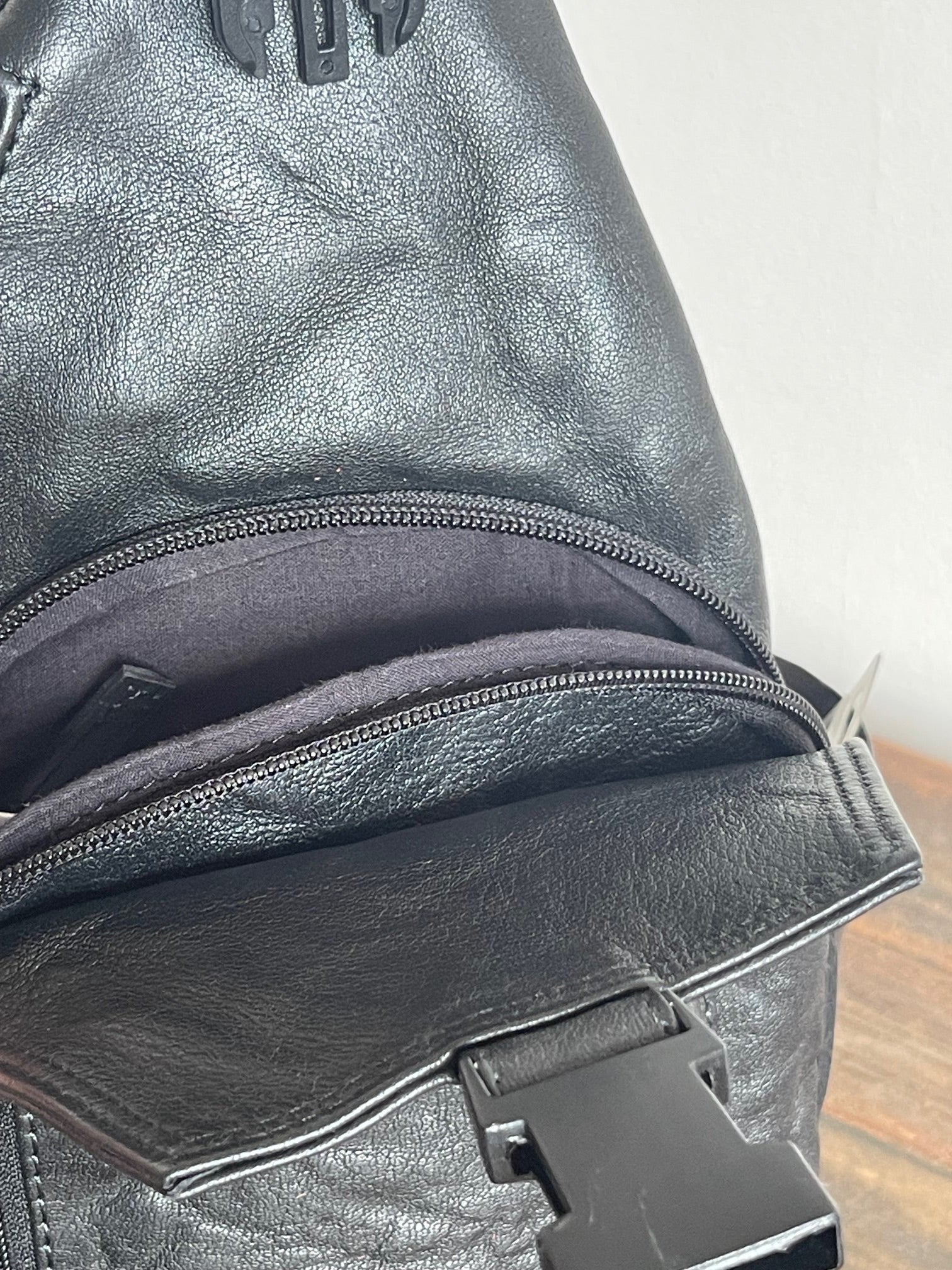 WDTS cloudy leather Crossbody Sling Bag