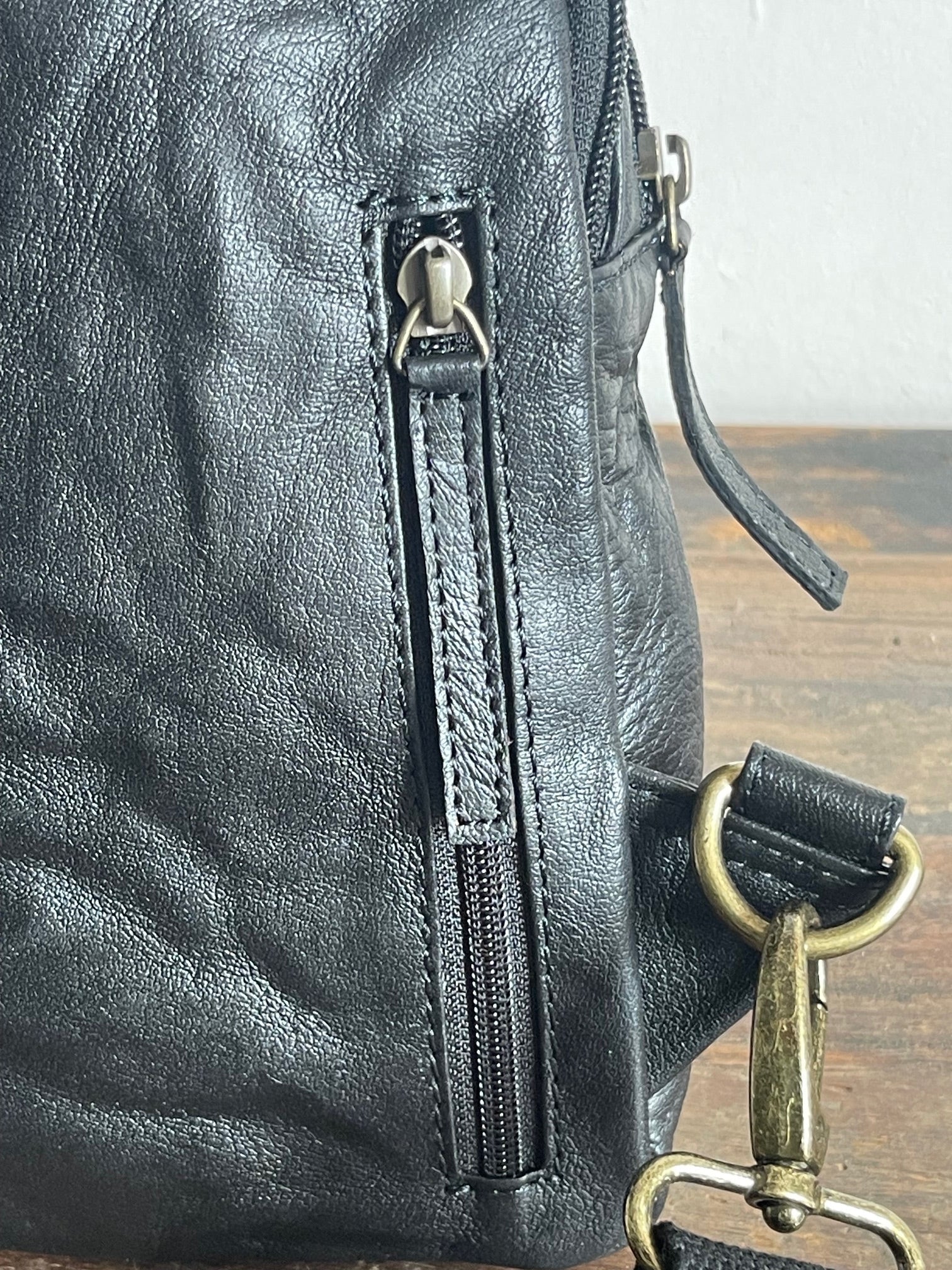 WDTS cloudy leather Crossbody Sling Bag