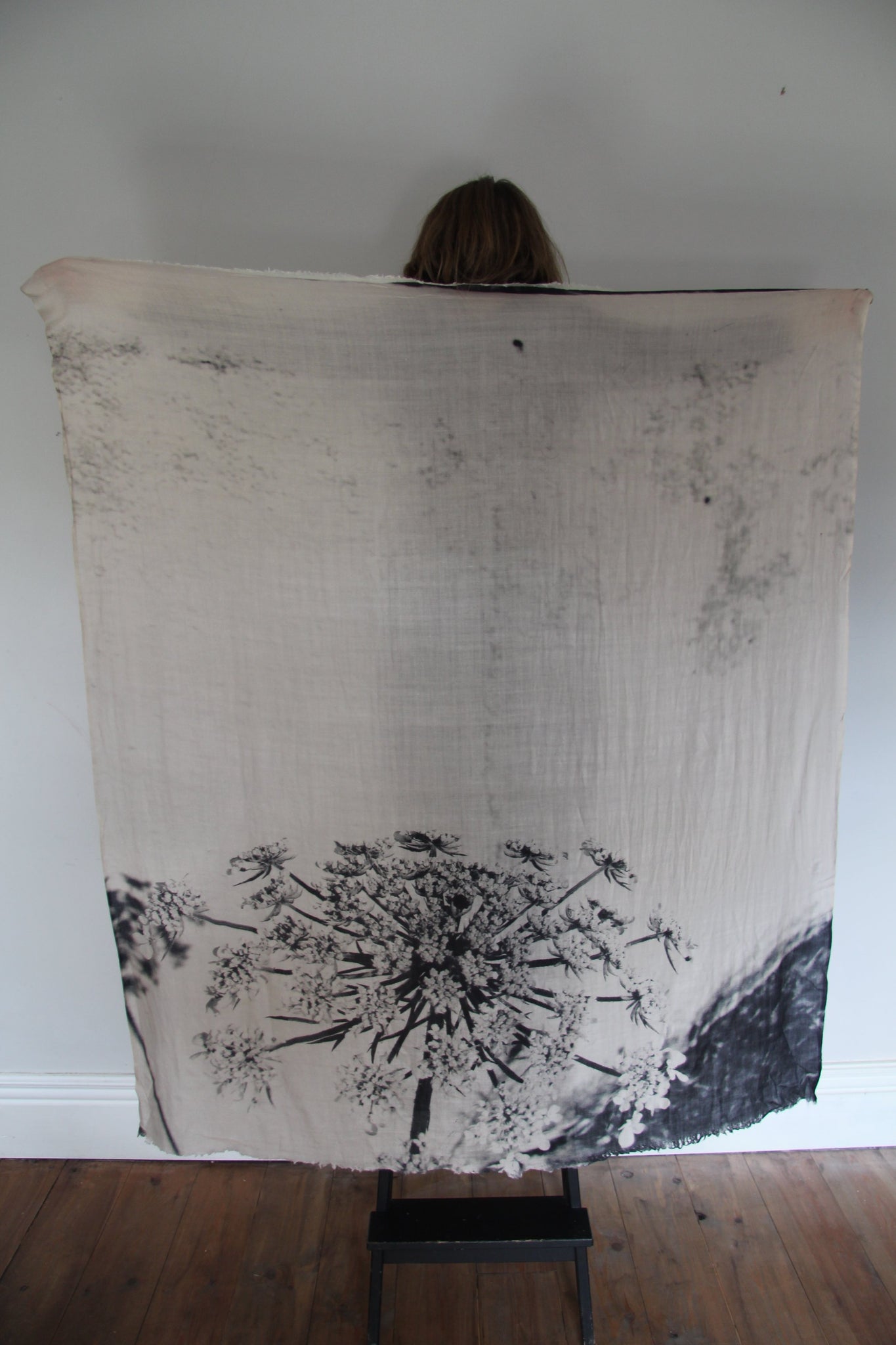 WDTS 100% Cashmere shawl - Flor Blanca